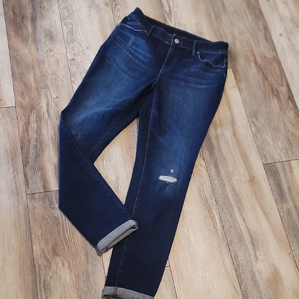 EUC Chicos Jeans - image 1